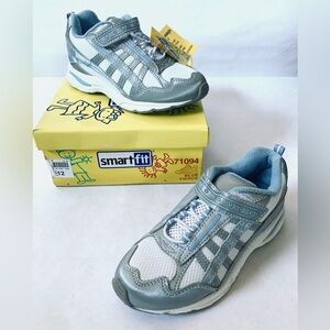 Girls Toddler Tennis Shoes size 12 Velcro Blue Silver Hearts Easy on new box